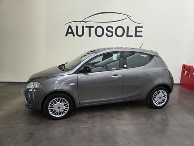 Lancia Ypsilon 1.2 69 CV 5 porte GPL Ecochic Silver del 2016 usata a Dolce&#039;