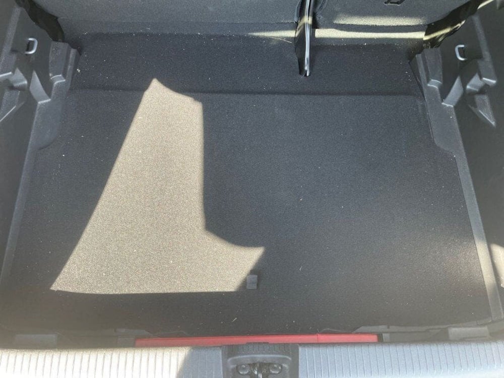 Opel Crossland X usata a Lecco (6)