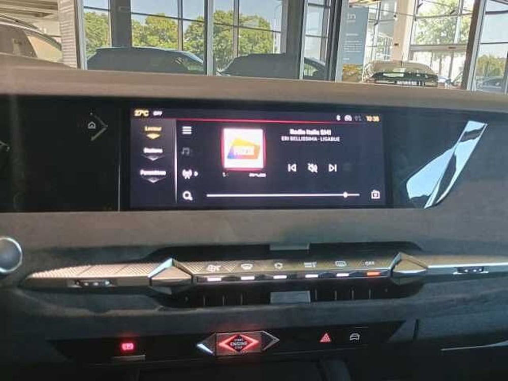 Ds DS 4 nuova a Milano (13)