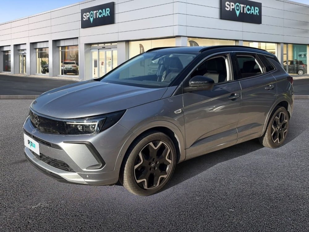 Opel Grandland usata a Foggia