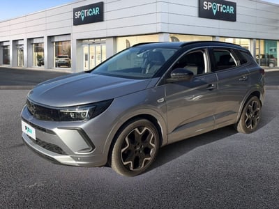 Opel Grandland 1.5 diesel Ecotec aut. GS Line del 2022 usata a Foggia