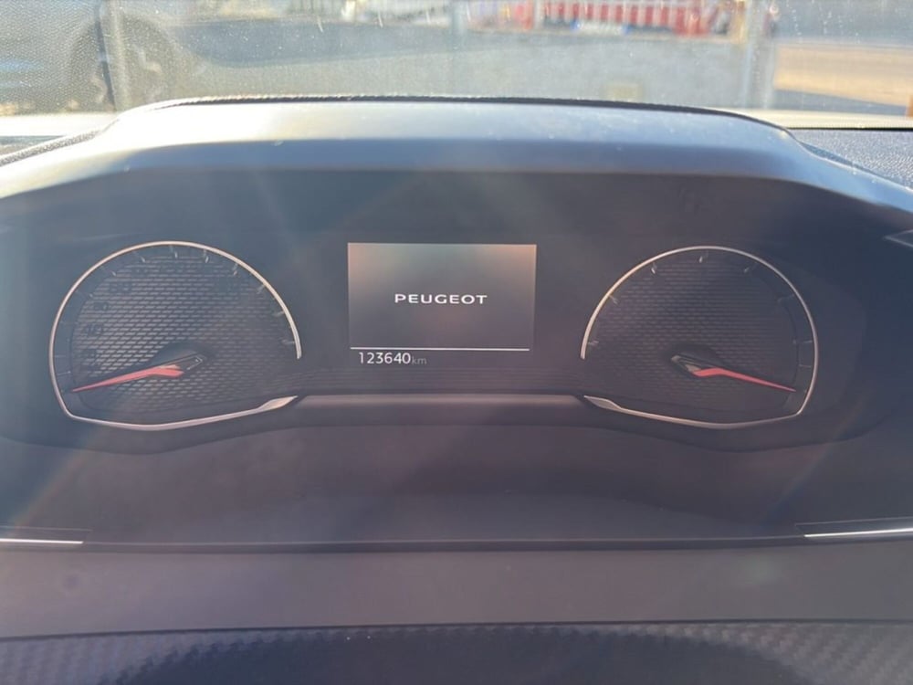 Peugeot 2008 usata a Foggia (14)