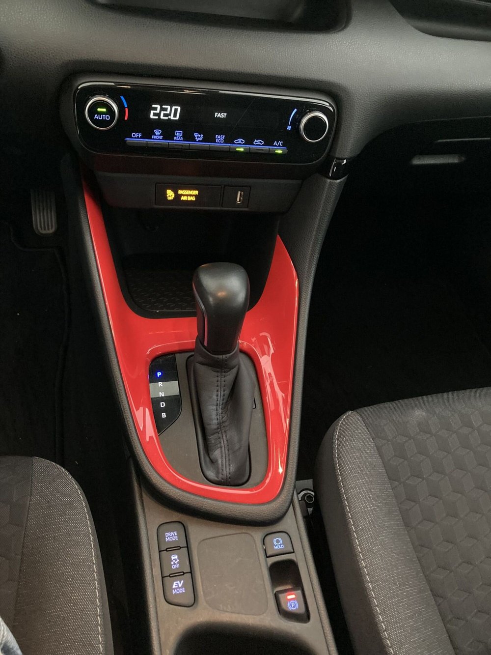 Toyota Yaris usata a Barletta-Andria-Trani (15)