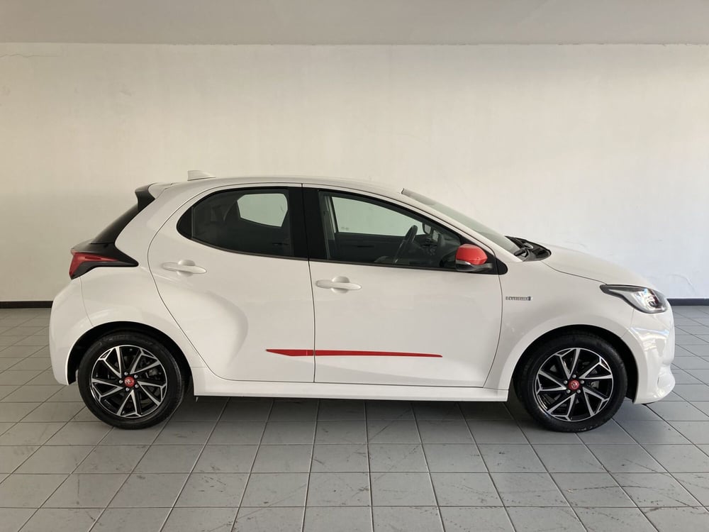 Toyota Yaris usata a Barletta-Andria-Trani (5)