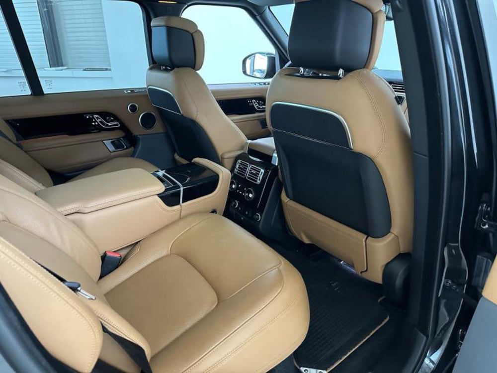 Land Rover Range Rover usata a Venezia (7)