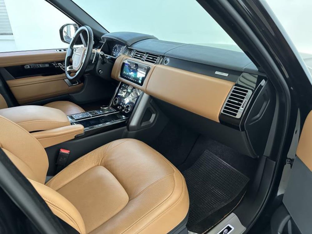 Land Rover Range Rover usata a Venezia (8)