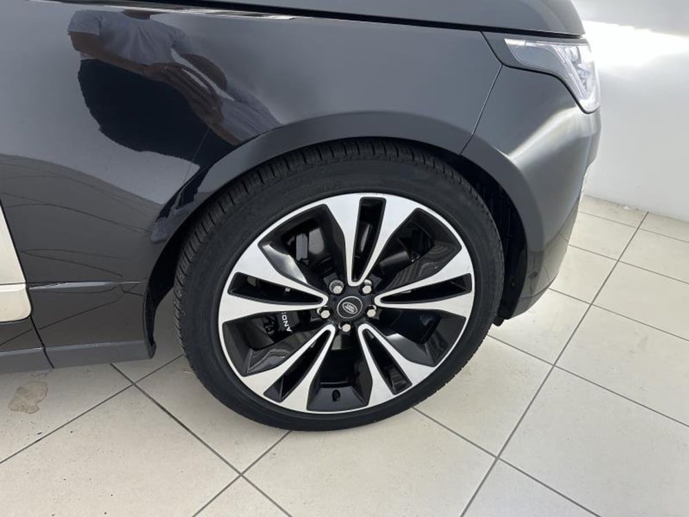 Land Rover Range Rover usata a Venezia (9)