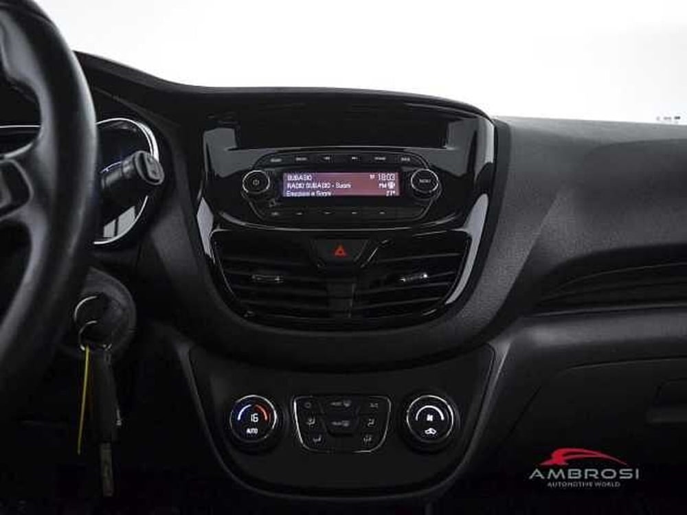 Opel Karl usata a Perugia (17)