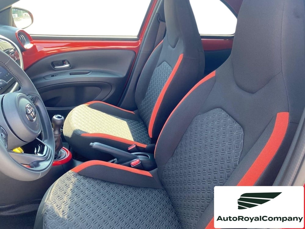 Toyota Aygo X nuova a Roma (2)