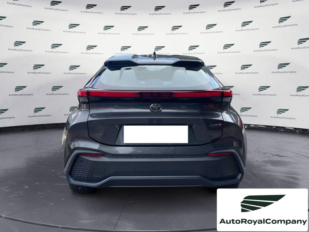 Toyota Toyota C-HR nuova a Roma (4)