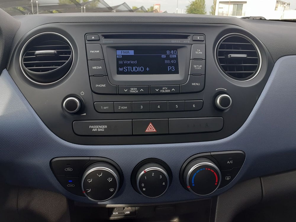 Hyundai i10 usata a Modena (15)