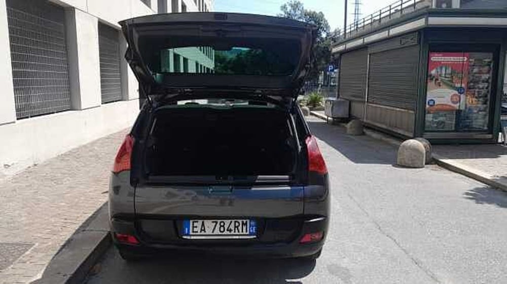 Peugeot 3008 usata a Genova (4)