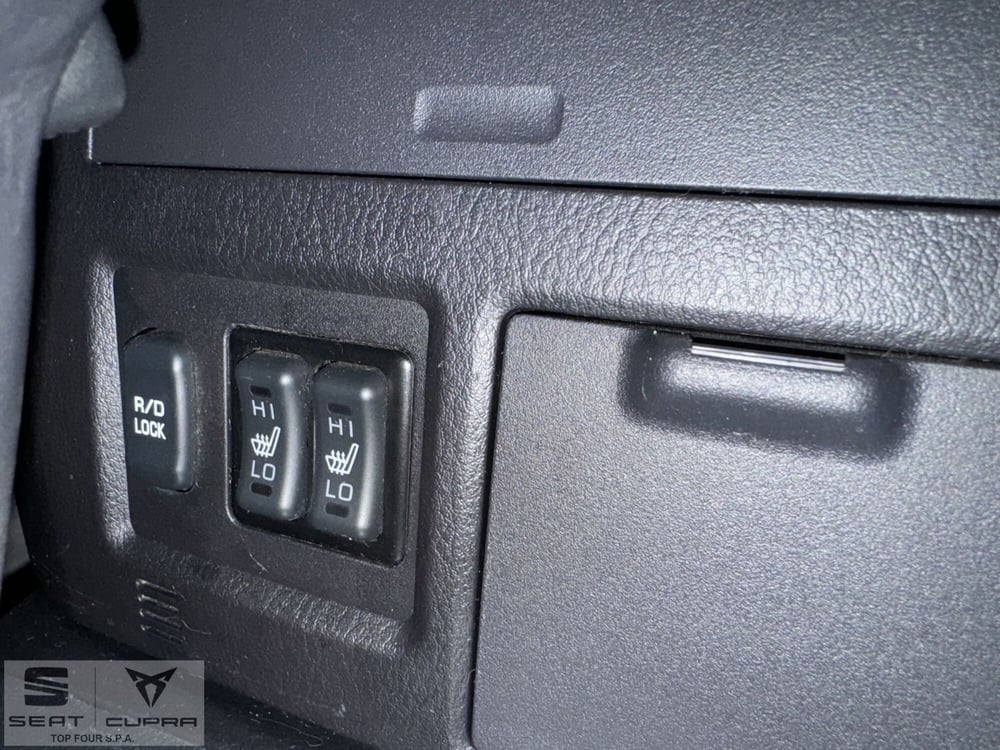 Mitsubishi Pajero usata a Cuneo (18)