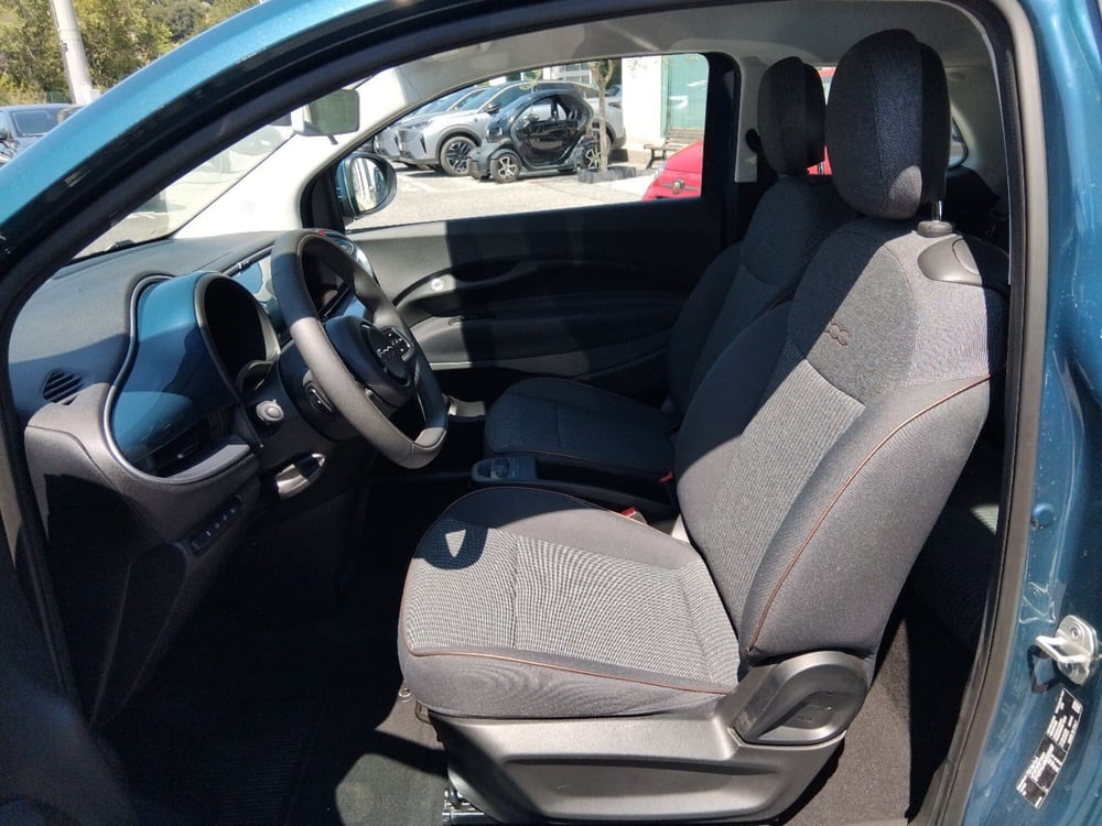 Fiat 500e usata a Roma (13)