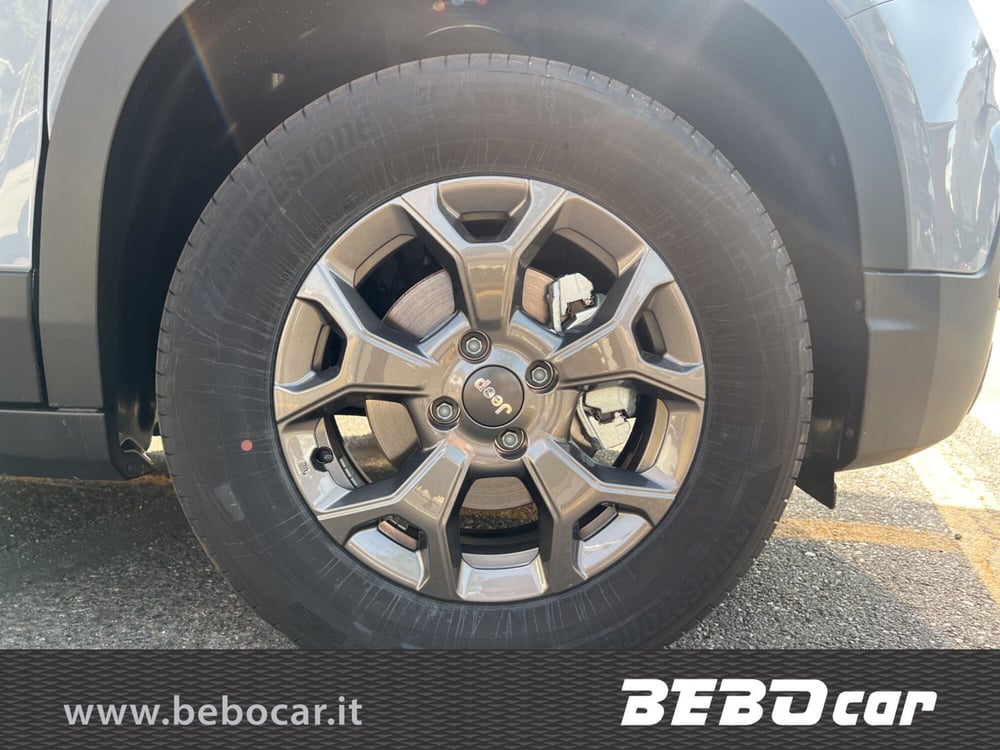 Jeep Avenger nuova a Torino (10)