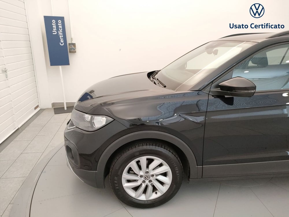 Volkswagen T-Cross usata a Varese (8)
