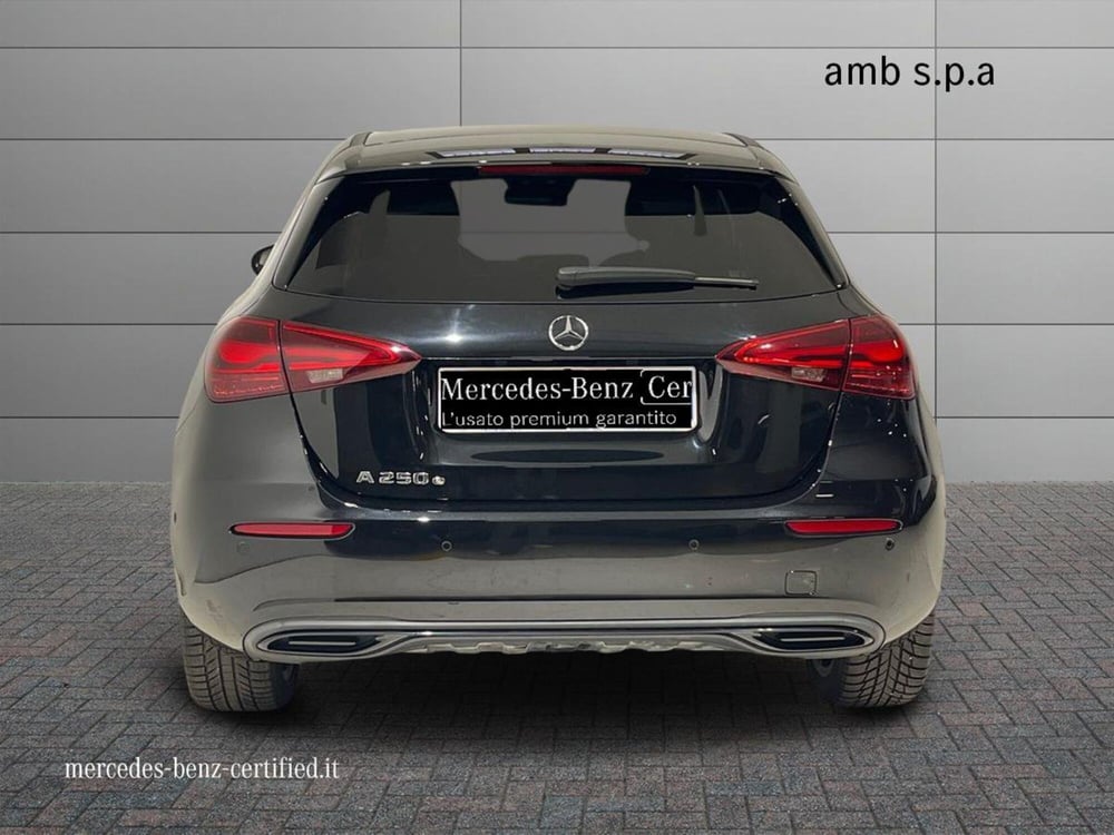 Mercedes-Benz Classe A usata a Napoli (4)