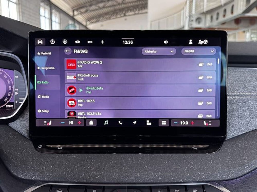 Skoda Octavia Station Wagon nuova a Vicenza (13)