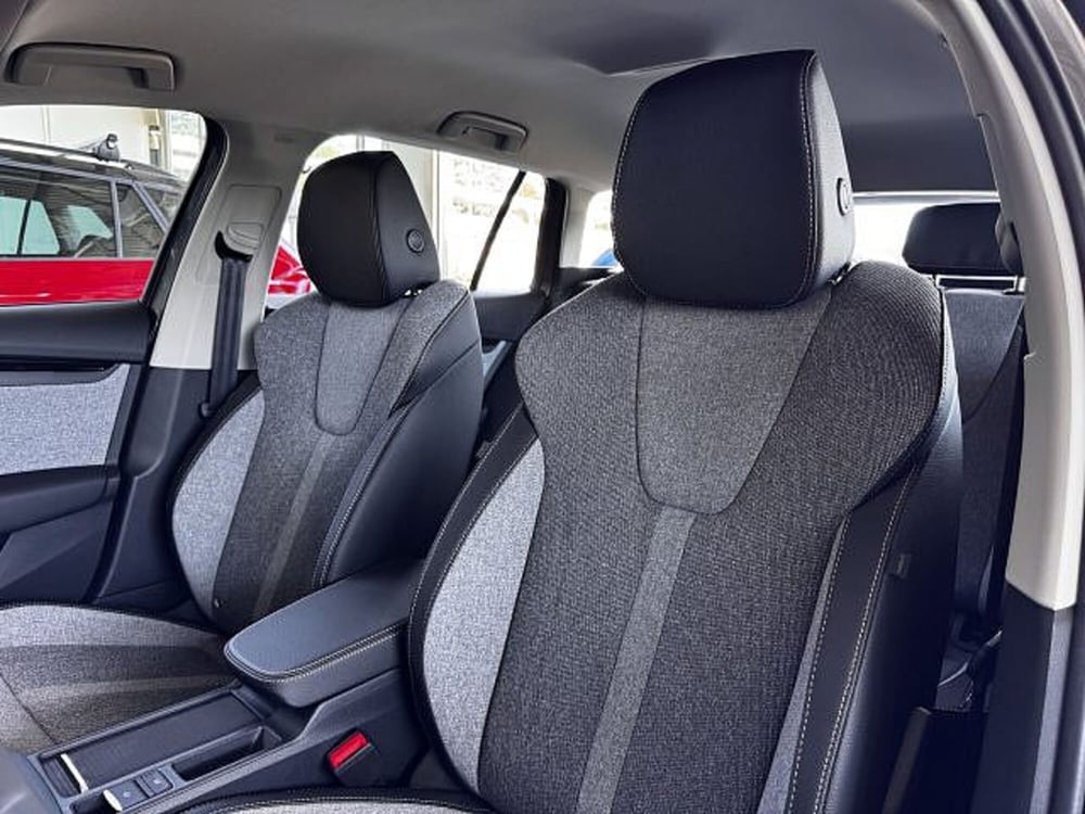 Skoda Octavia Station Wagon nuova a Vicenza (8)