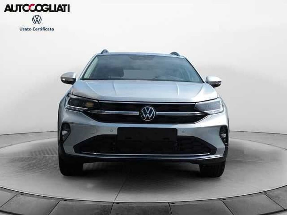 Volkswagen Taigo nuova a Lecco (2)