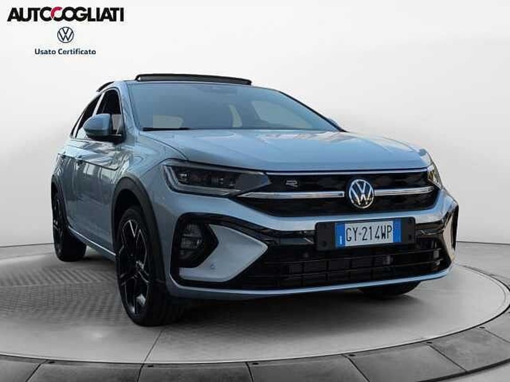 Volkswagen Taigo nuova a Lecco (2)