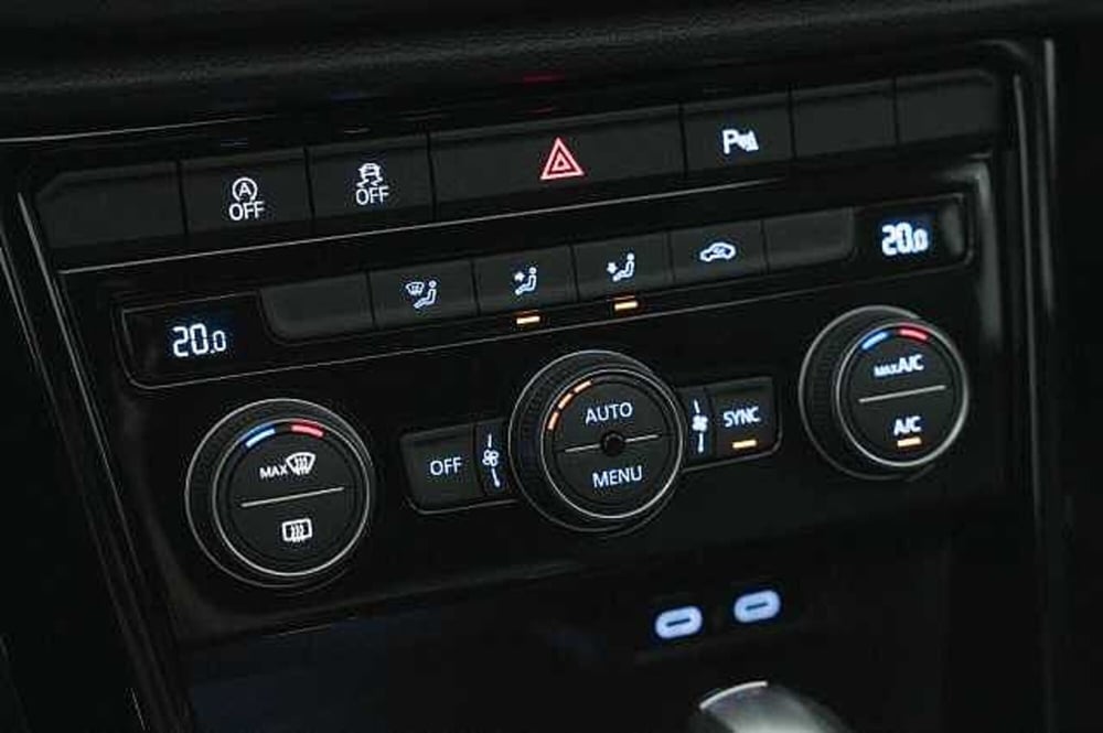 Volkswagen T-Roc usata a Como (19)