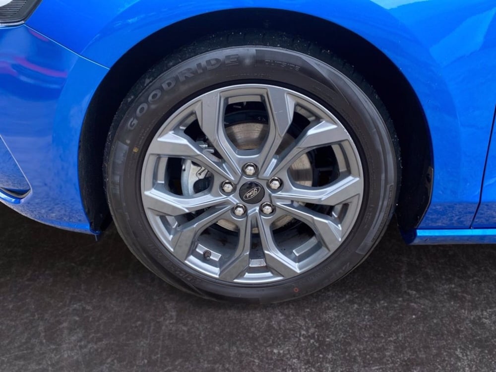 Ford Focus usata a Milano (16)
