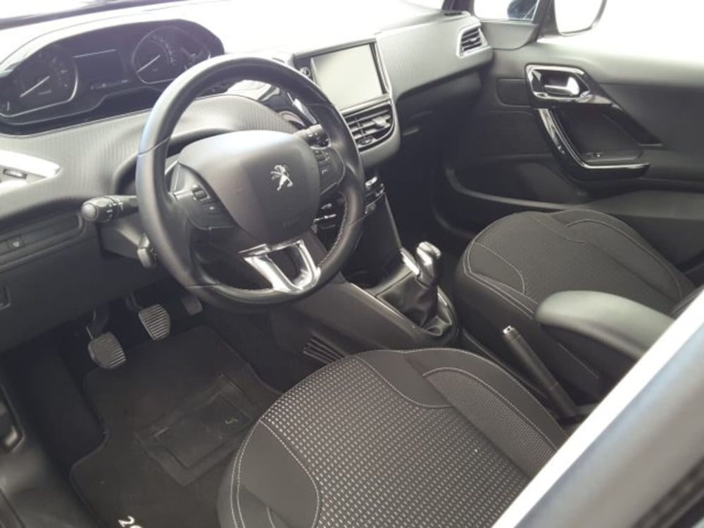 Peugeot 208 usata a Firenze (6)