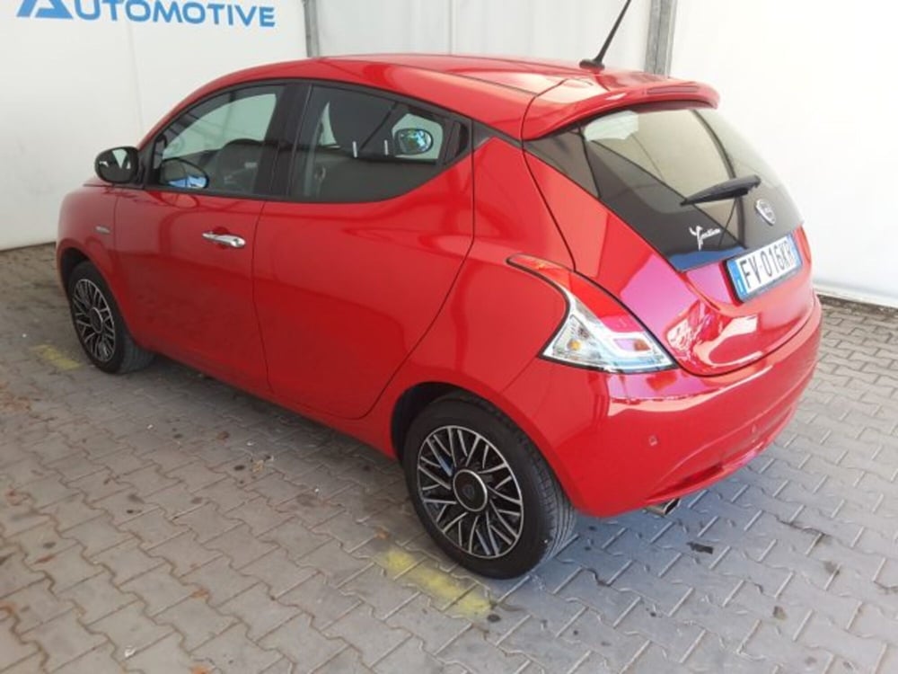 Lancia Ypsilon usata a Firenze (11)