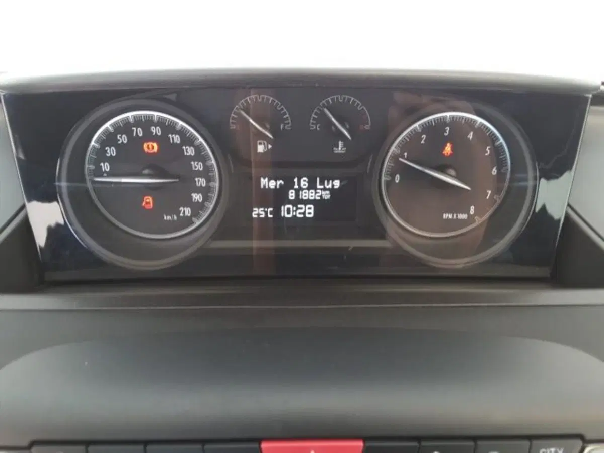 Lancia Ypsilon usata a Firenze (7)