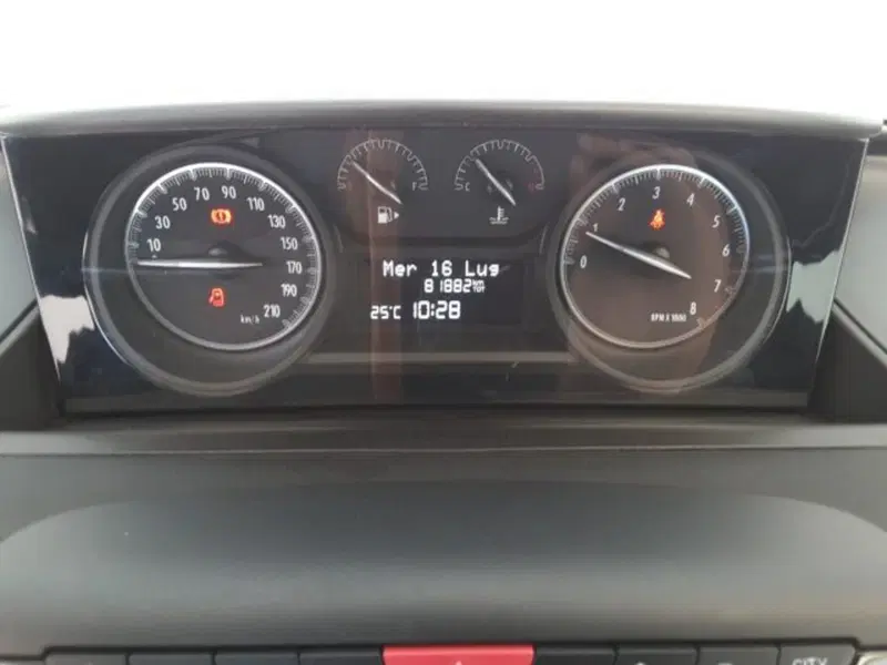 Lancia Ypsilon usata a Firenze (7)