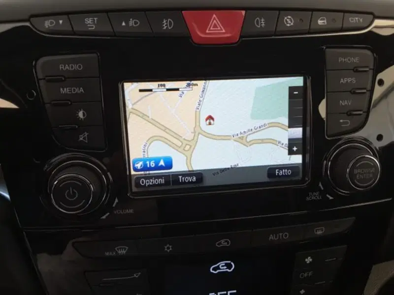 Lancia Ypsilon usata a Firenze (8)