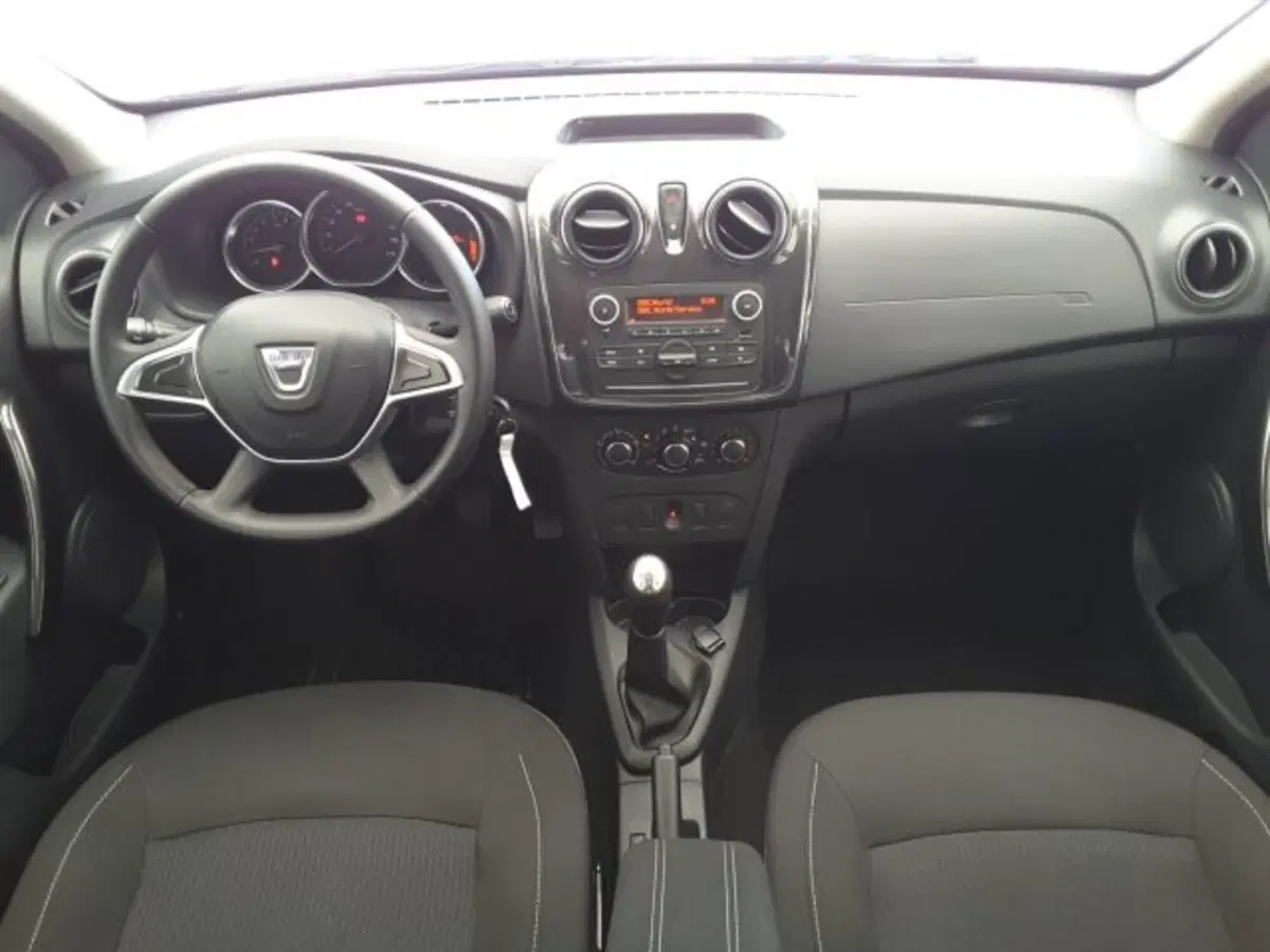 Dacia Sandero usata a Firenze (8)
