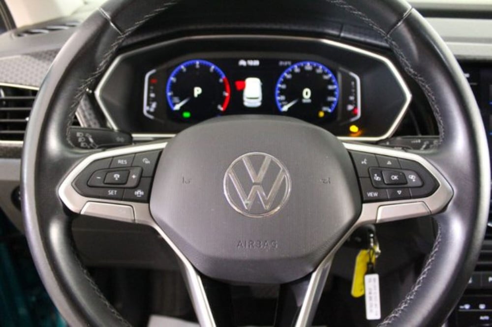 Volkswagen T-Cross usata a Novara (14)