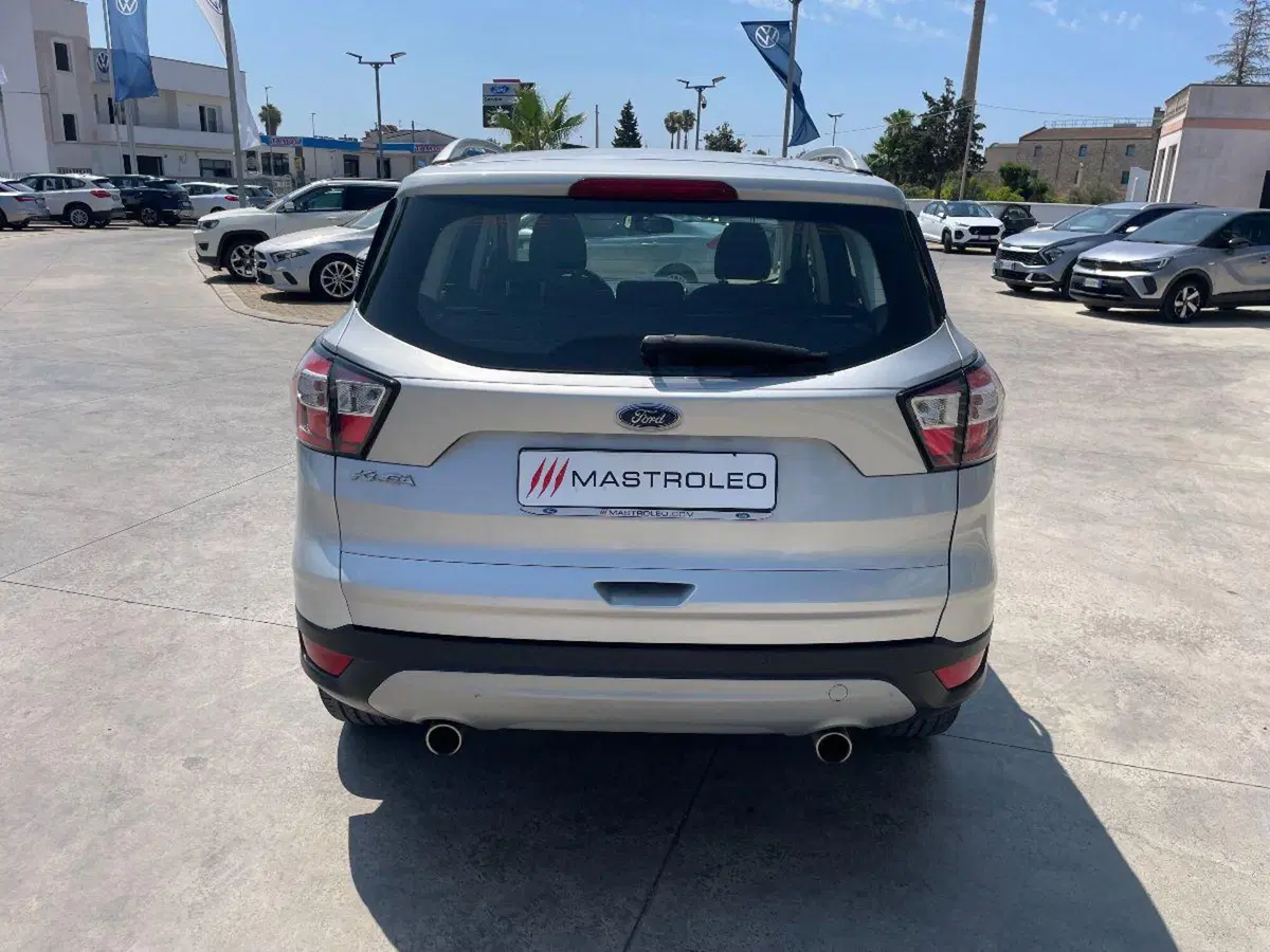 Ford Kuga usata a Lecce (13)