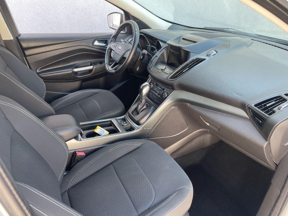 Ford Kuga usata a Lecce (17)