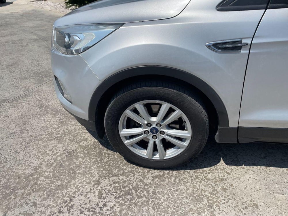 Ford Kuga usata a Lecce (4)