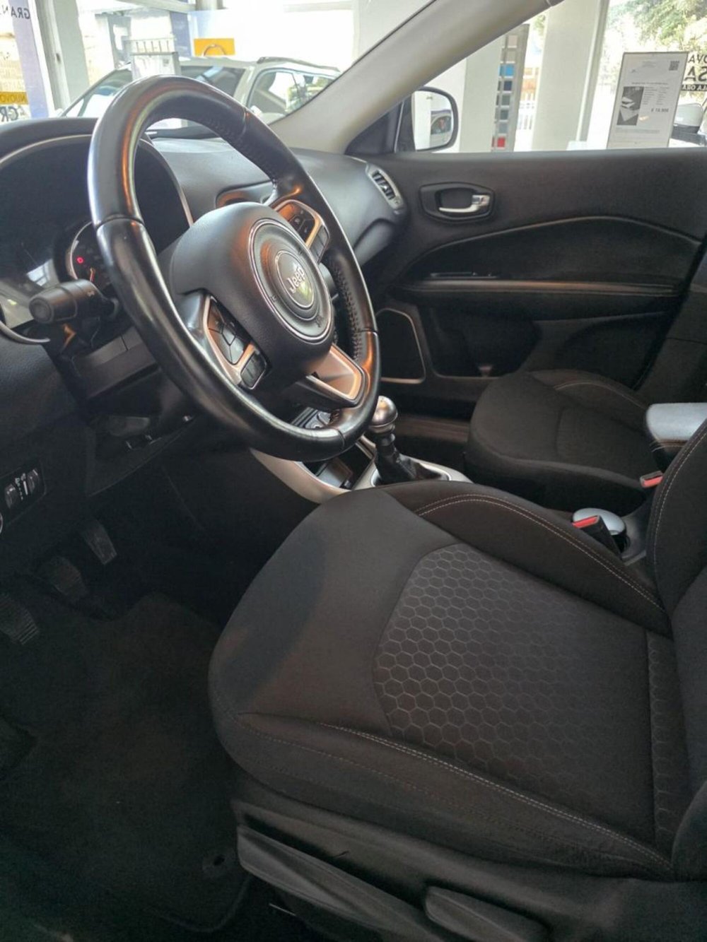Jeep Compass usata a Salerno (7)