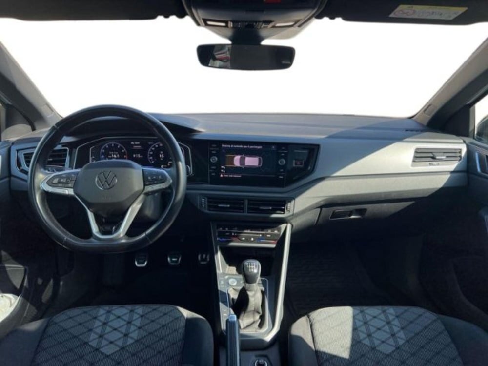 Volkswagen Taigo usata a Lecce (11)