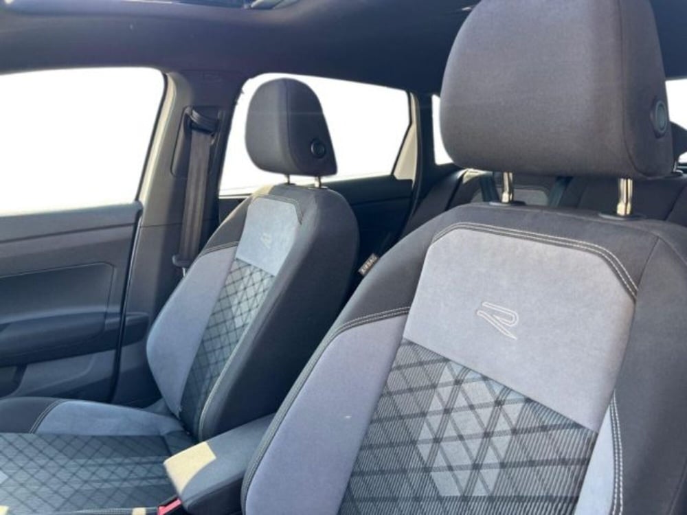 Volkswagen Taigo usata a Lecce (14)