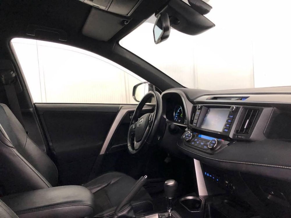 Toyota Rav4 usata a Torino (8)
