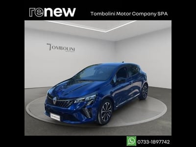 Renault Clio 1.0 tce Techno 90cv del 2024 usata a Civitanova Marche