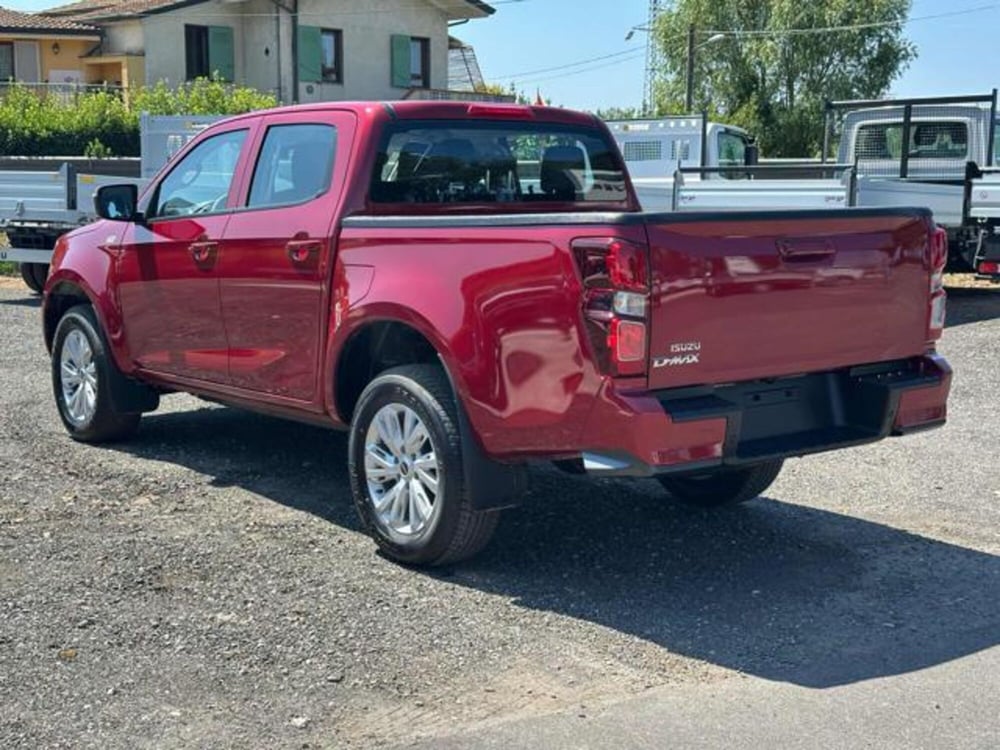 Isuzu D-Max Pick-up nuova a Lucca (10)