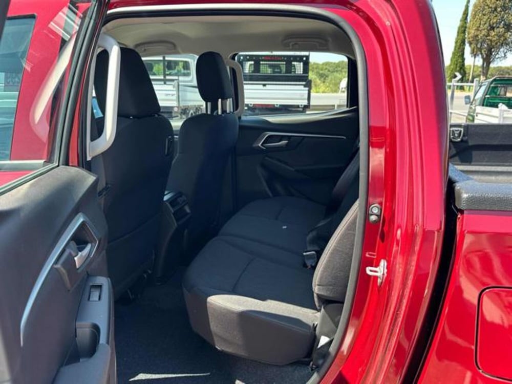 Isuzu D-Max Pick-up nuova a Lucca (11)