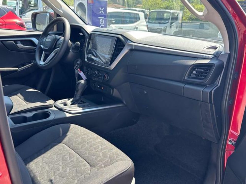 Isuzu D-Max Pick-up nuova a Lucca (19)
