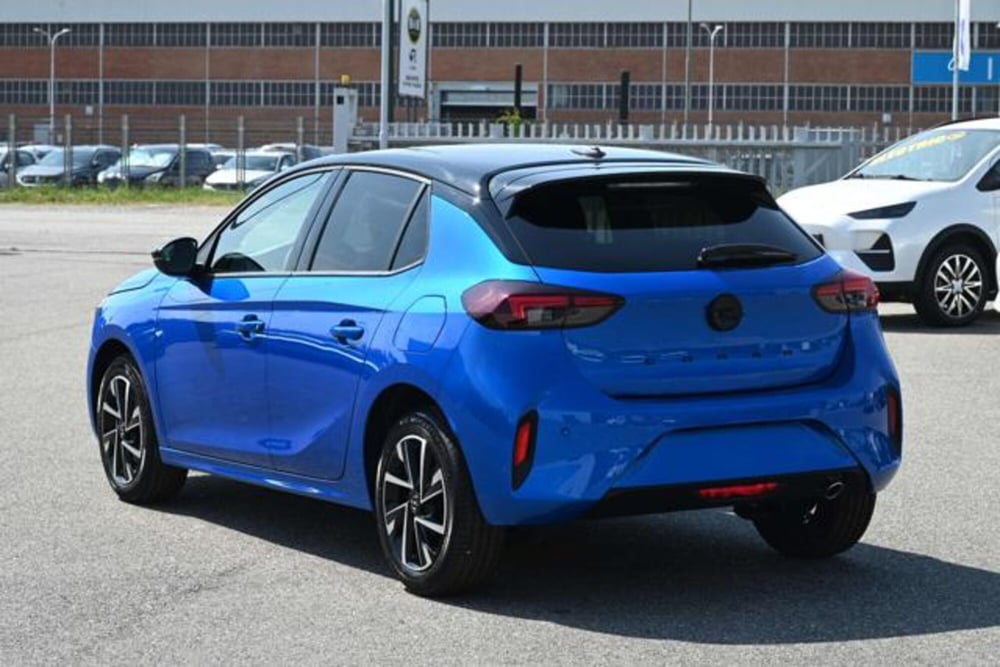 Opel Corsa nuova a Torino (7)