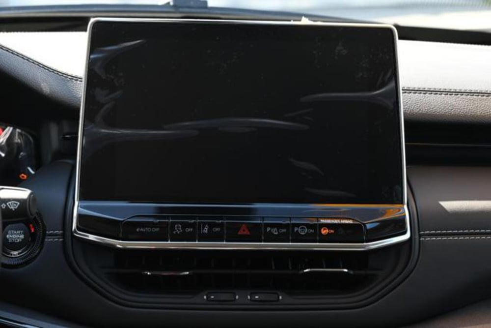 Jeep Compass nuova a Torino (18)