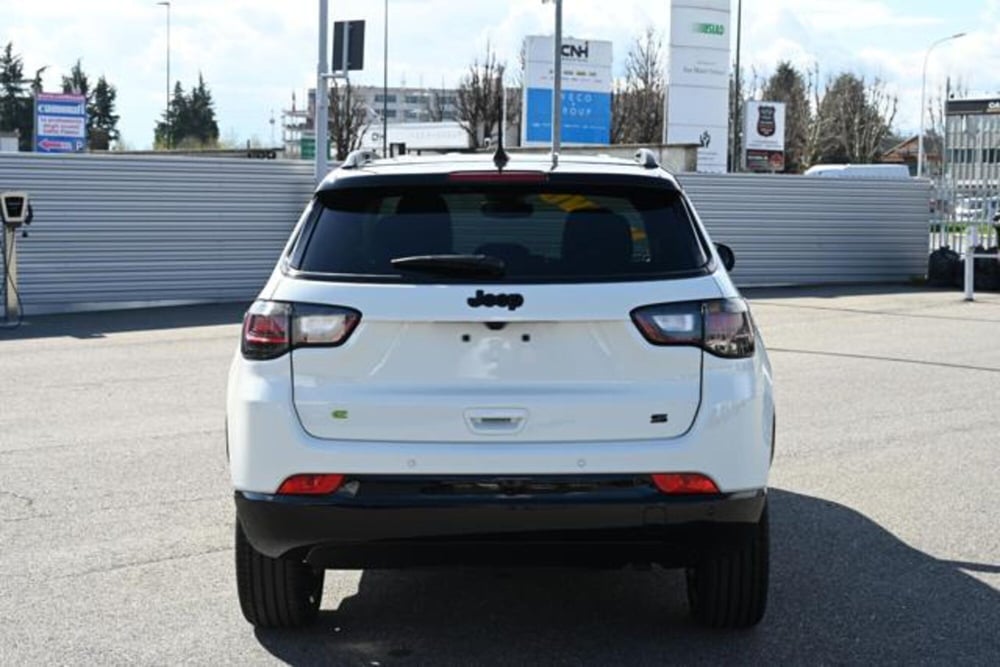 Jeep Compass nuova a Torino (6)