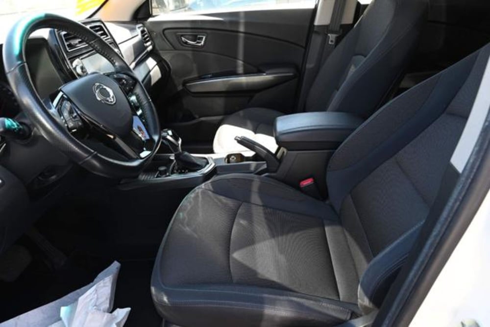 Ssangyong Tivoli usata a Torino (8)