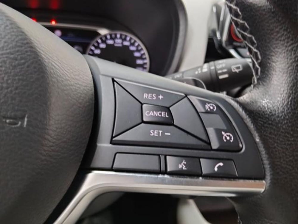 Nissan Juke usata a Como (12)